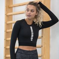 Girlie long-sleeve crop T